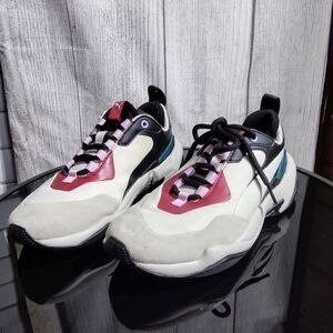 Womens Puma Thunder Rive Droite Glacier Grey Barbados Cherry size 7.5